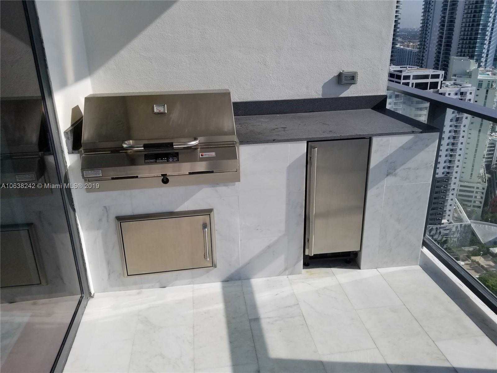 Imagen de Pequeño Objeto