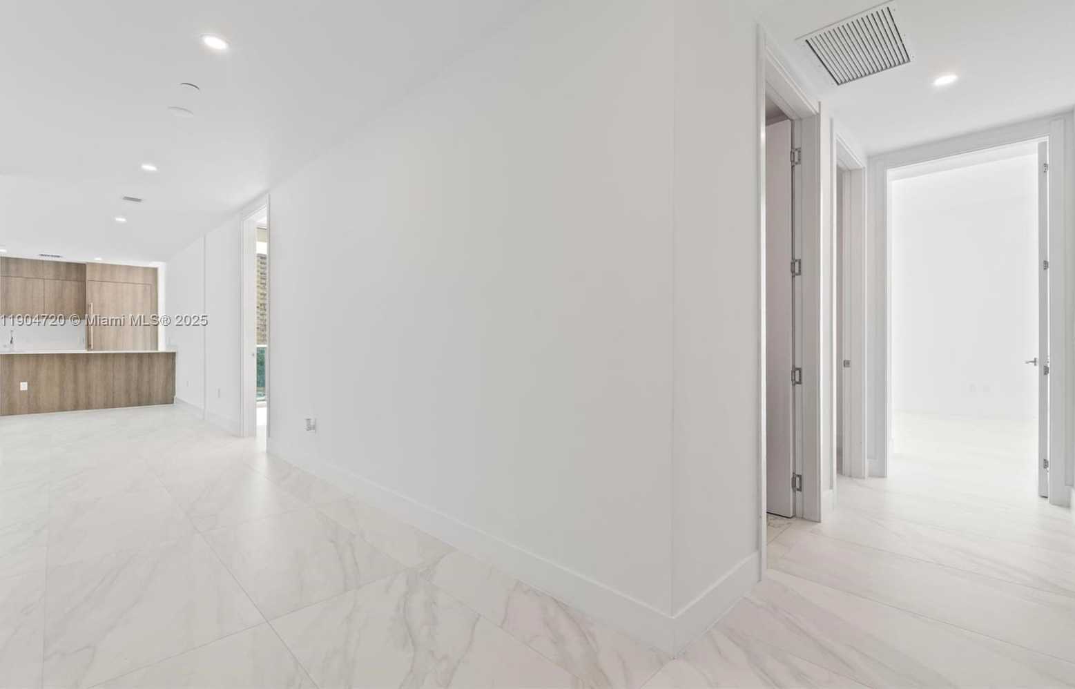 Imagen de Pequeño Objeto