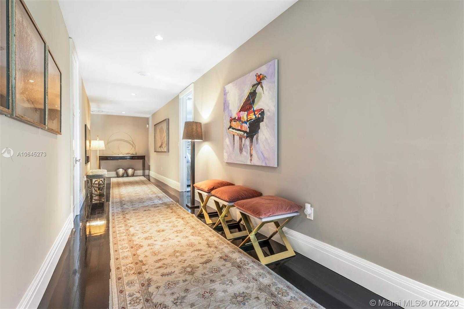 Small Image of 1475 NORTH VIEW DR, Miami Beach Number 17