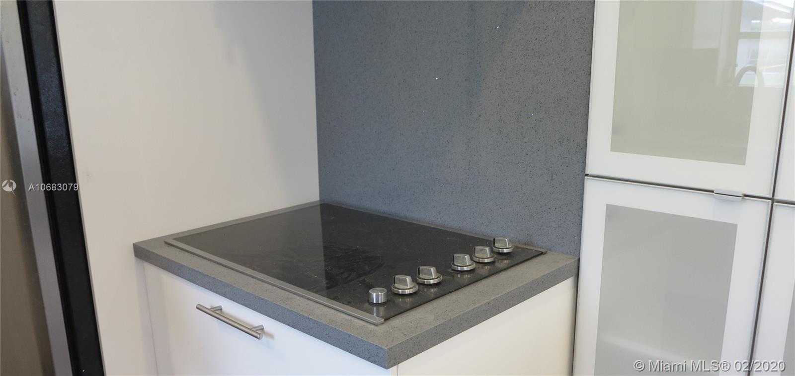 Small Object Image