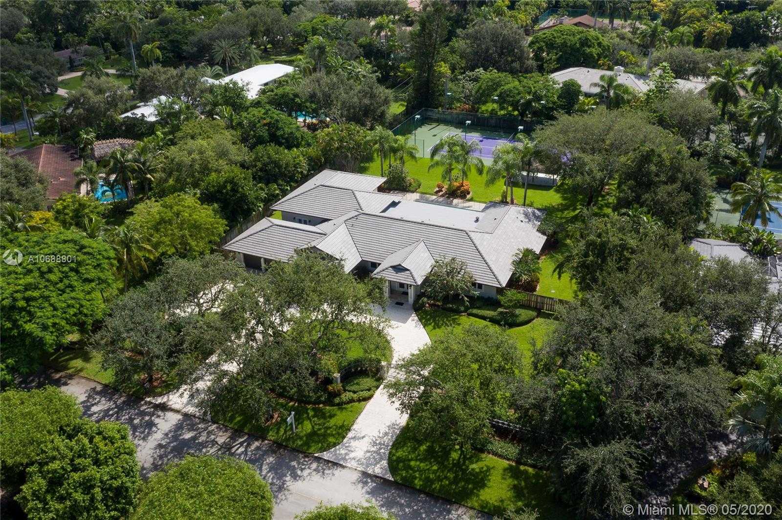Small Image of 13471 SW 62nd Ave, Pinecrest, FL 33156, USA Number 49