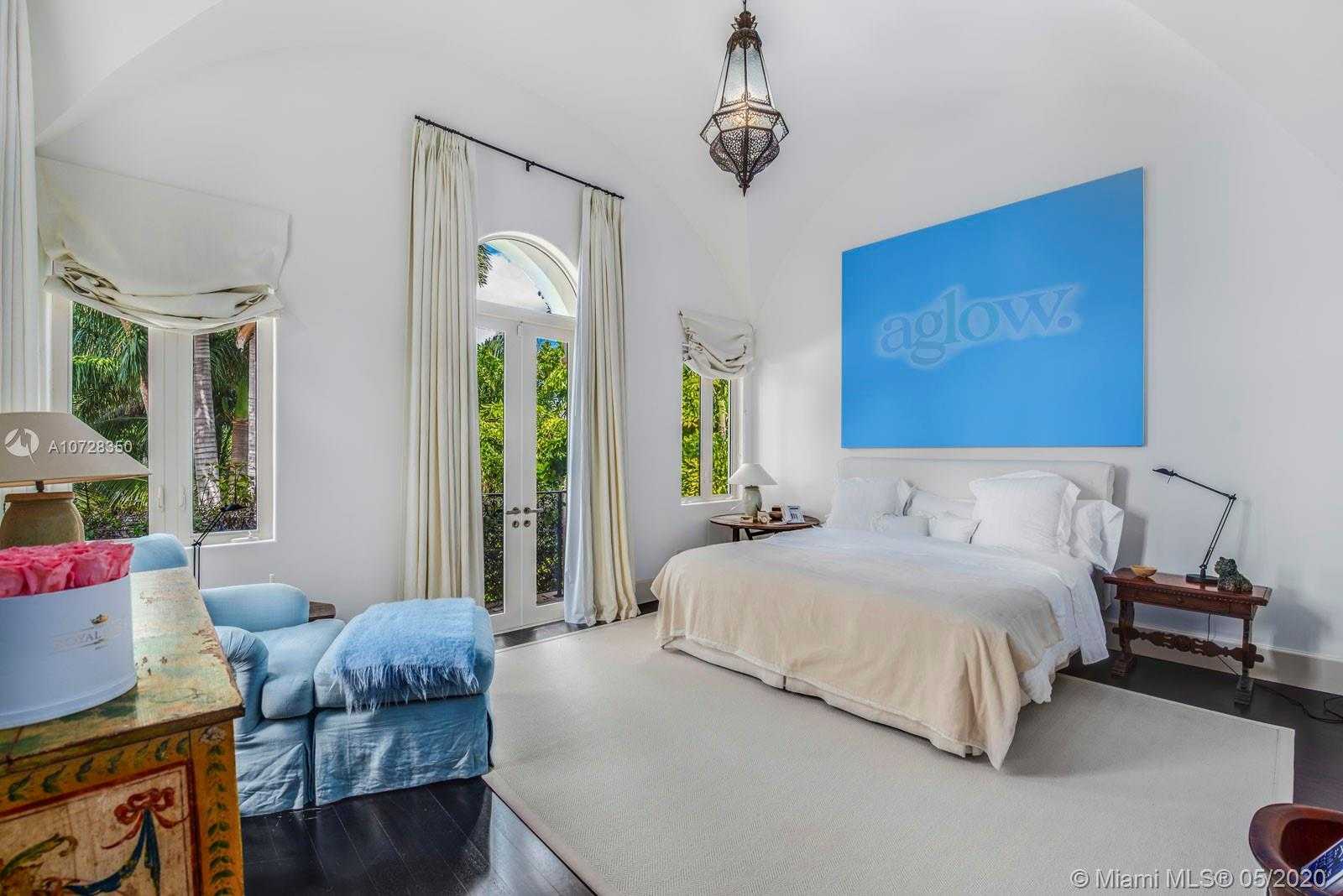 Small Image of 29 STAR ISLAND DR, Miami Beach Number 37