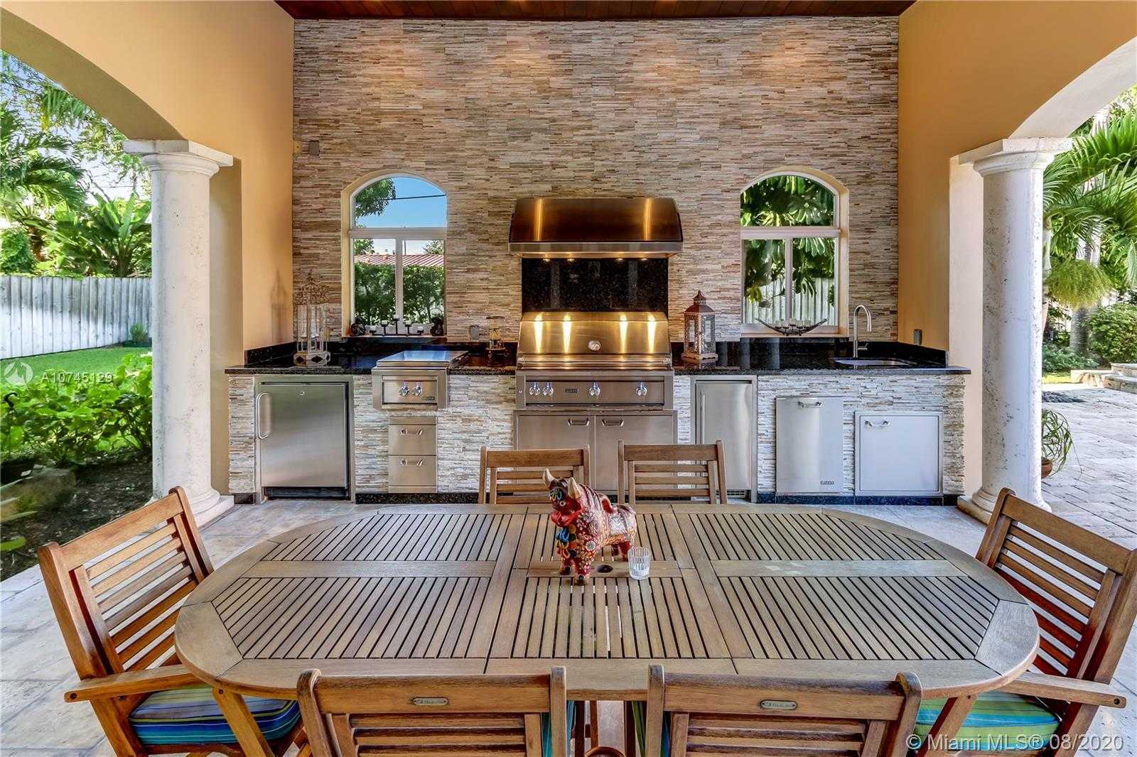 Small Image of 8101 SOUTH WEST 133RD ST, Pinecrest Number 14
