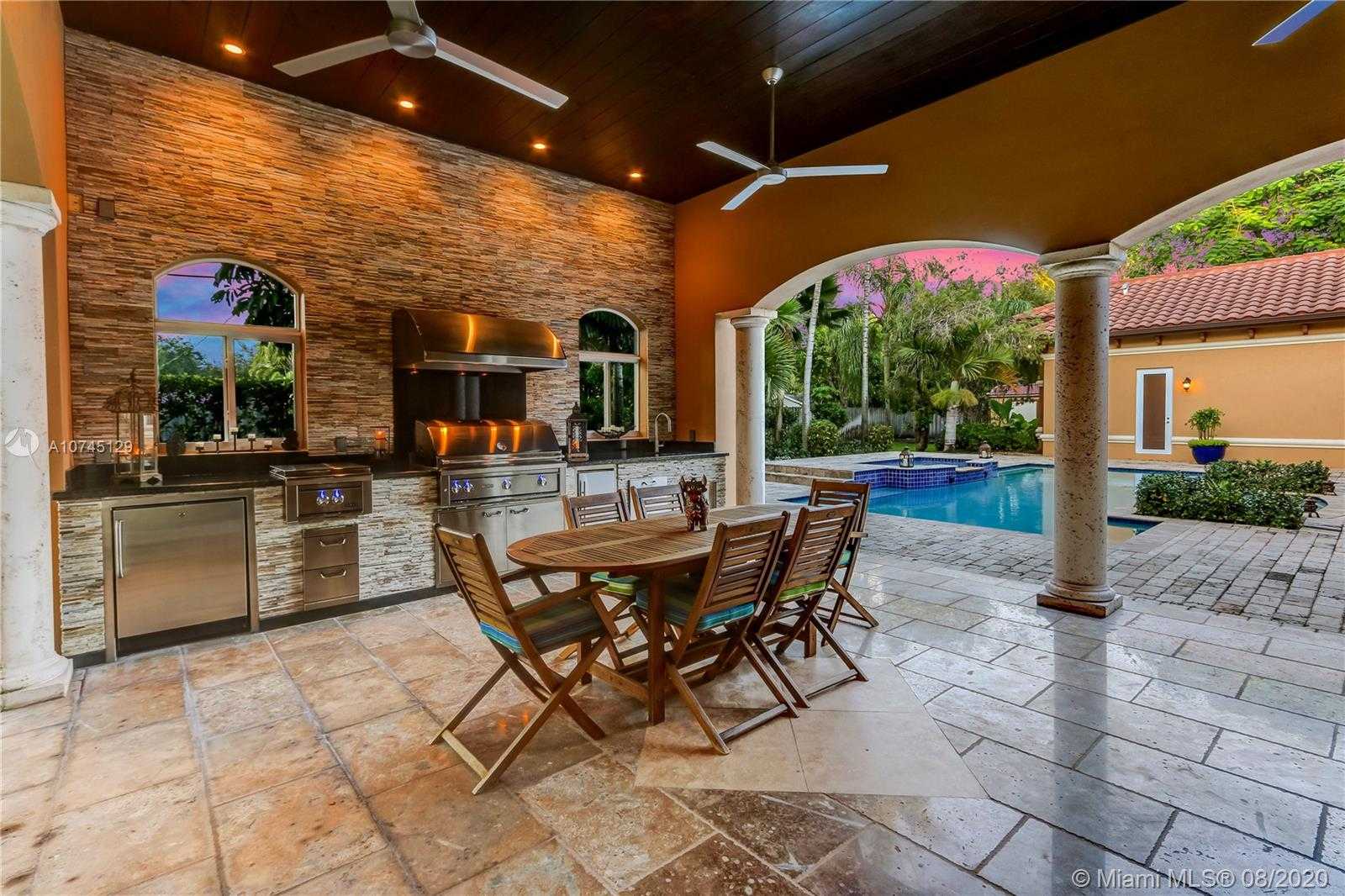 Small Image of 8101 SOUTH WEST 133RD ST, Pinecrest Number 15