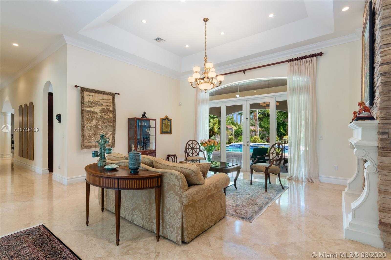 Small Image of 8101 SOUTH WEST 133RD ST, Pinecrest Number 3
