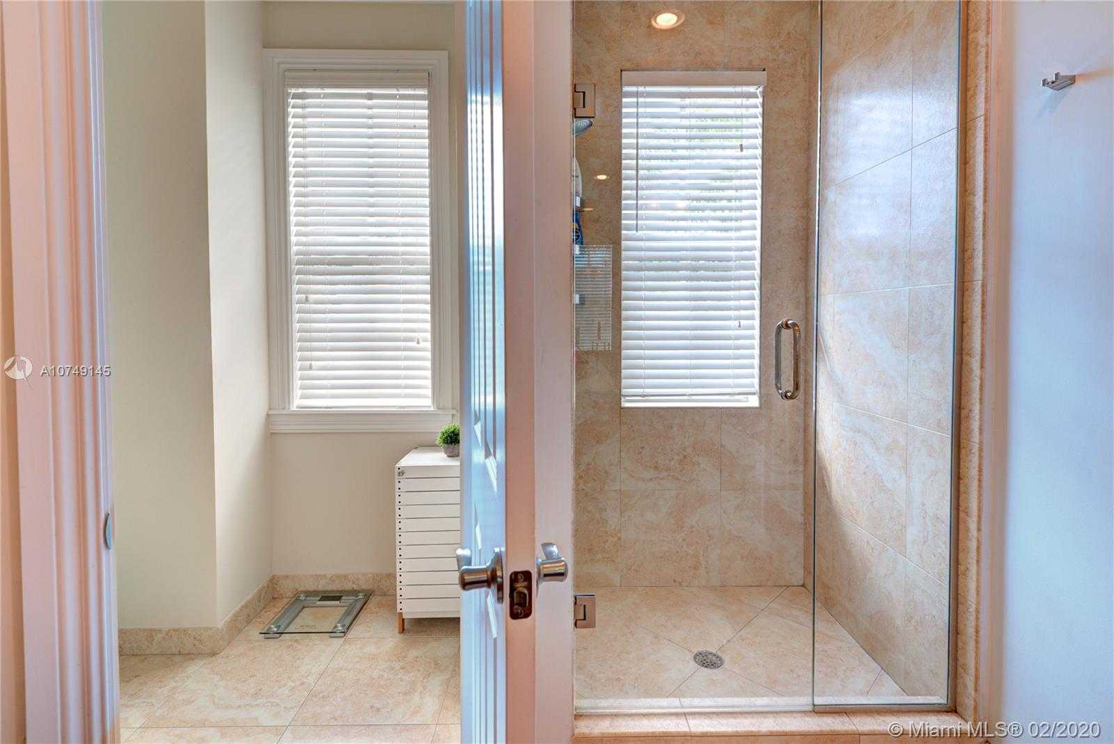 Small Image of 1515 SW 23RD STREET, Fort Lauderdale Number 10