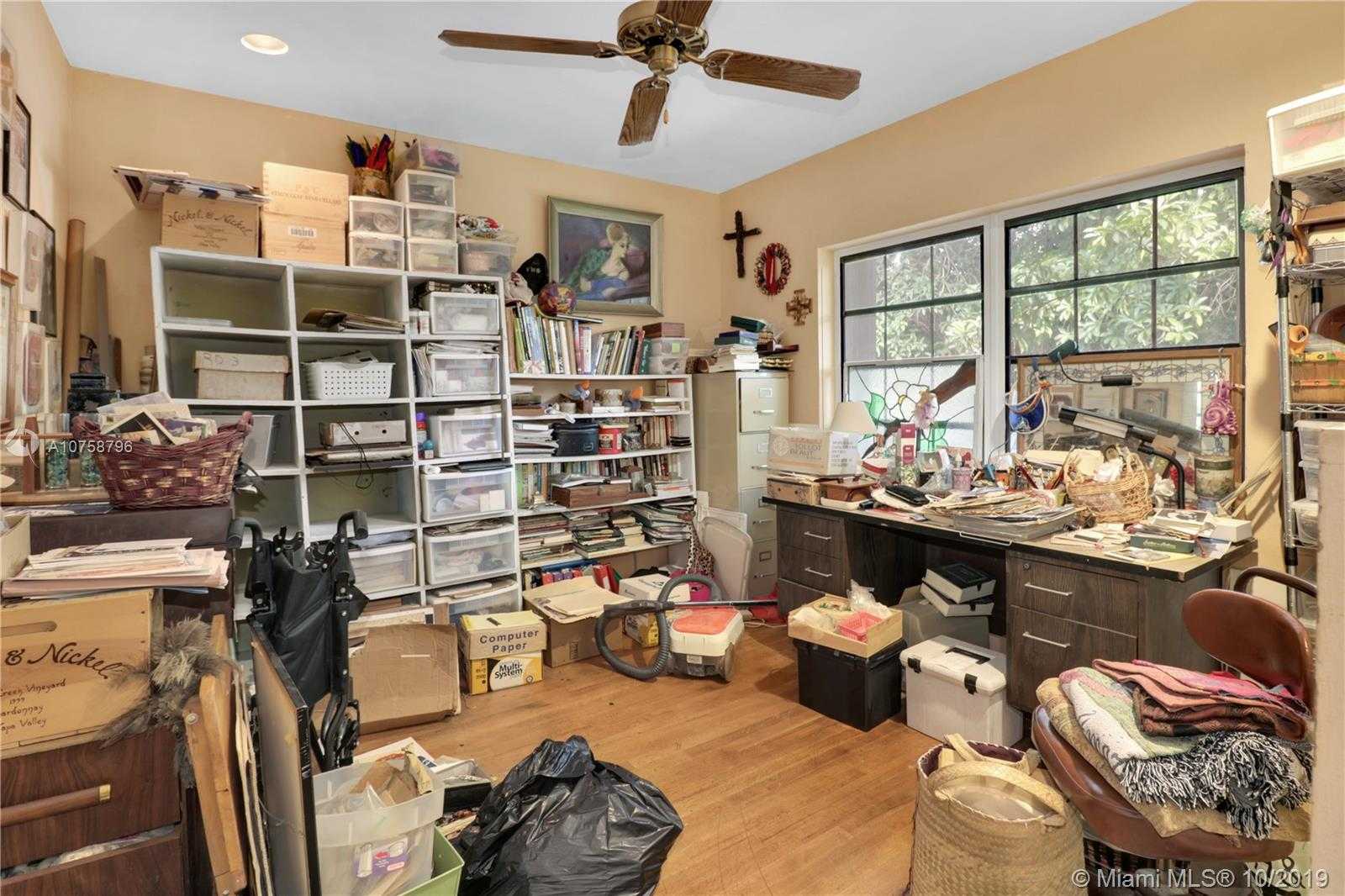 Small Image of 5890 SOUTH WEST 80TH ST, South Miami Number 15
