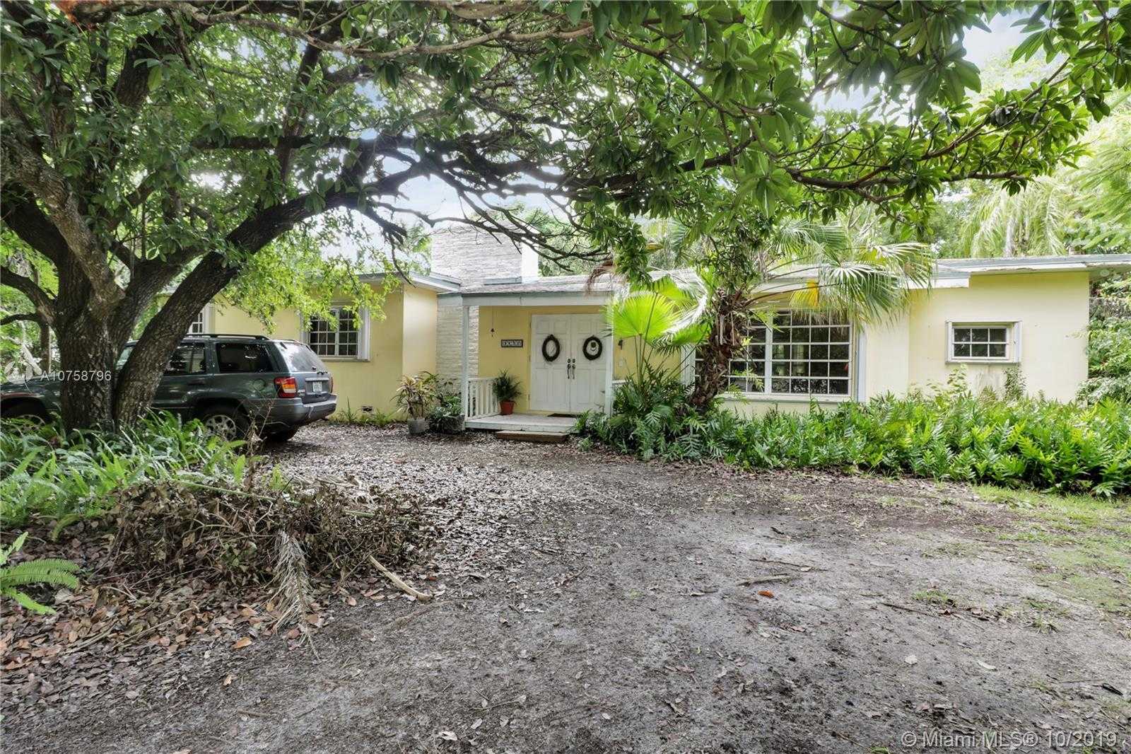 Small Image of 5890 SOUTH WEST 80TH ST, South Miami Number 2