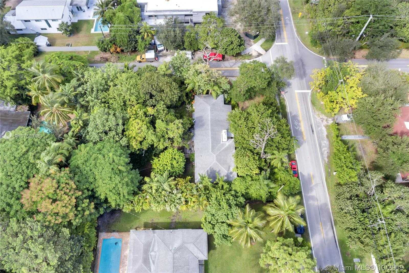 Small Image of 5890 SOUTH WEST 80TH ST, South Miami Number 21