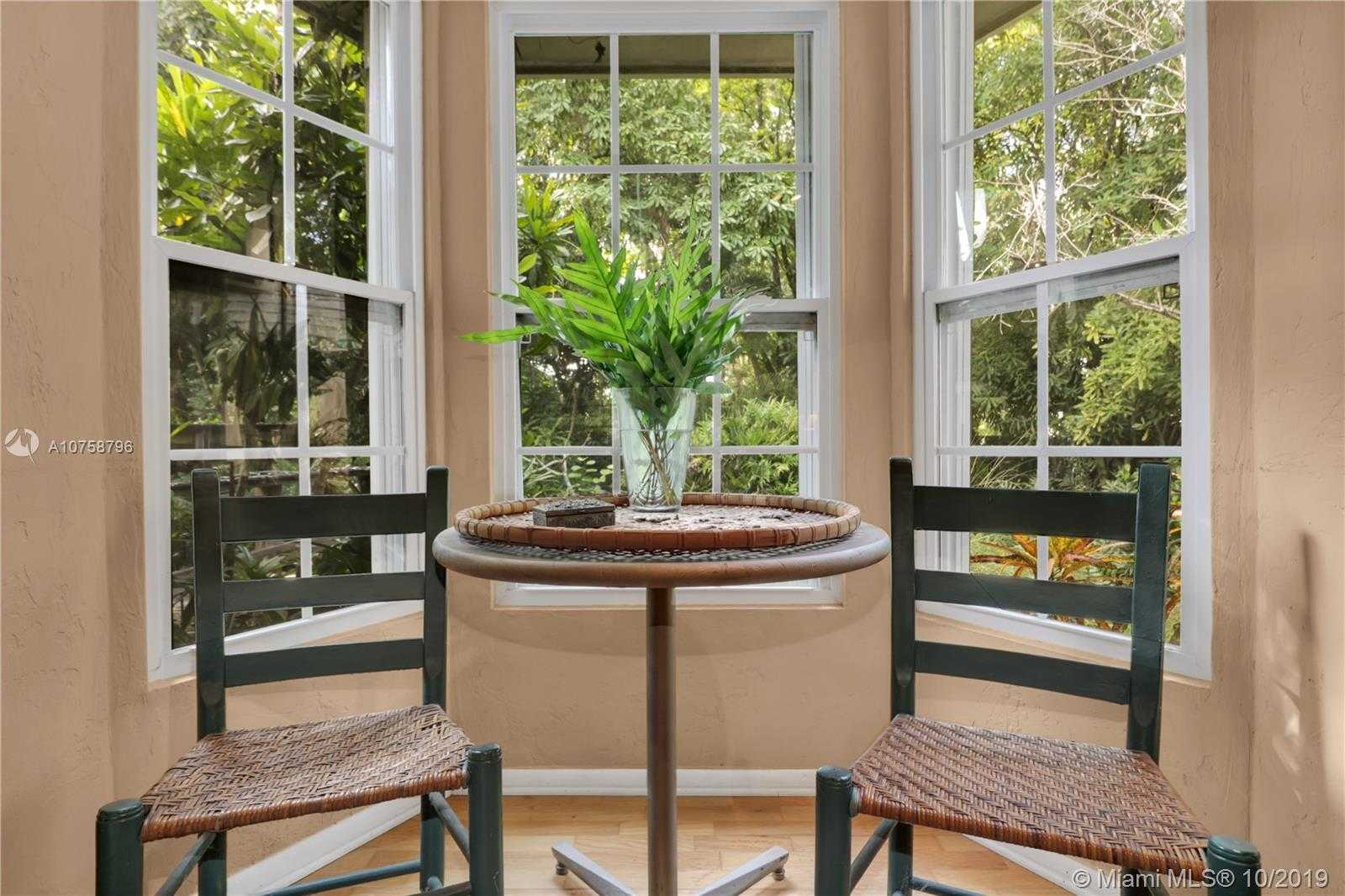Small Image of 5890 SOUTH WEST 80TH ST, South Miami Number 6