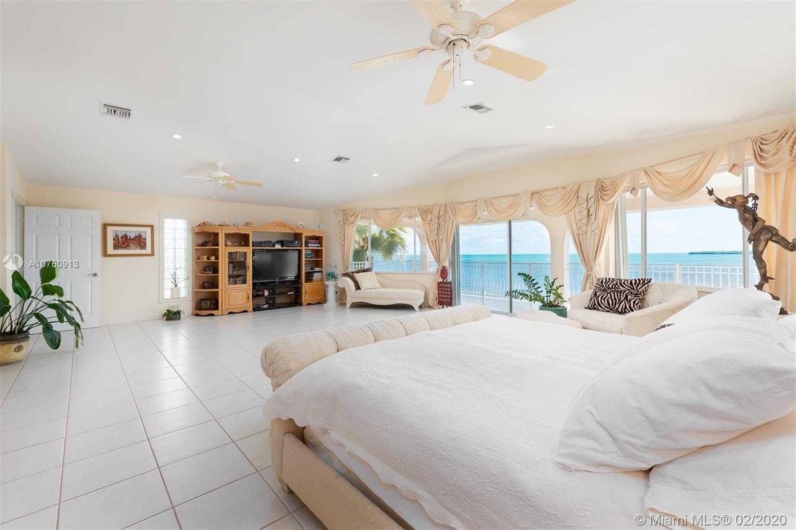 Small Image of 155 ATLANTIC CIRCLE DR, Tavernier Number 27