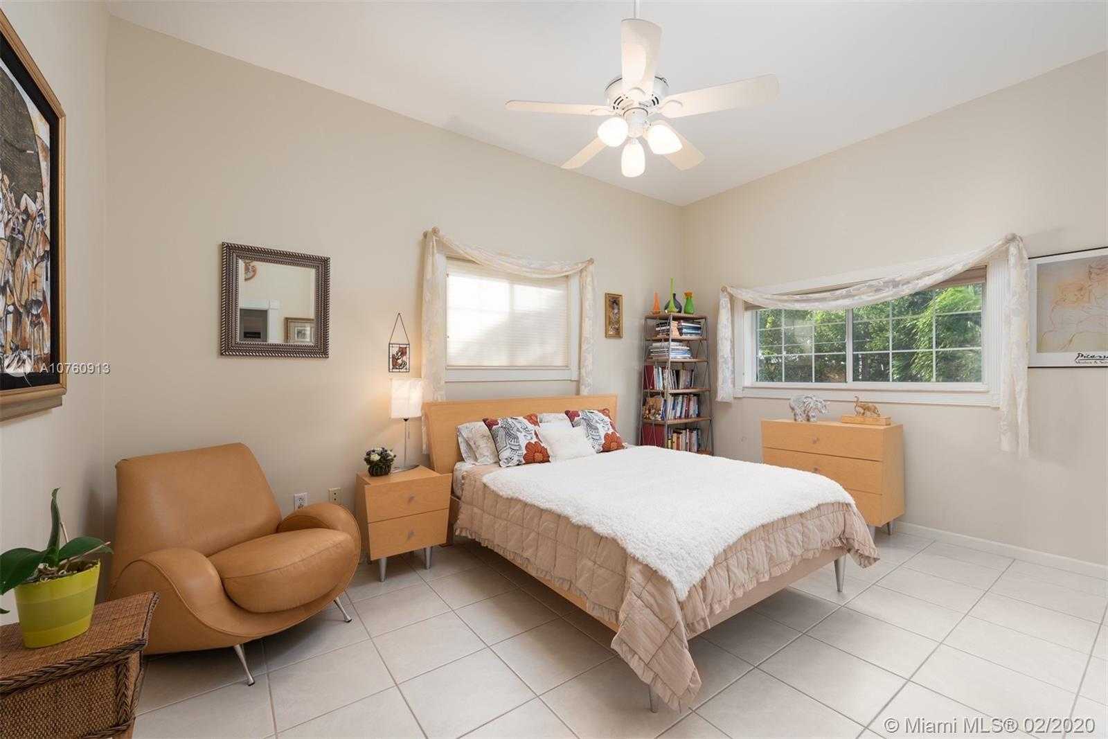 Small Image of 155 ATLANTIC CIRCLE DR, Tavernier Number 43