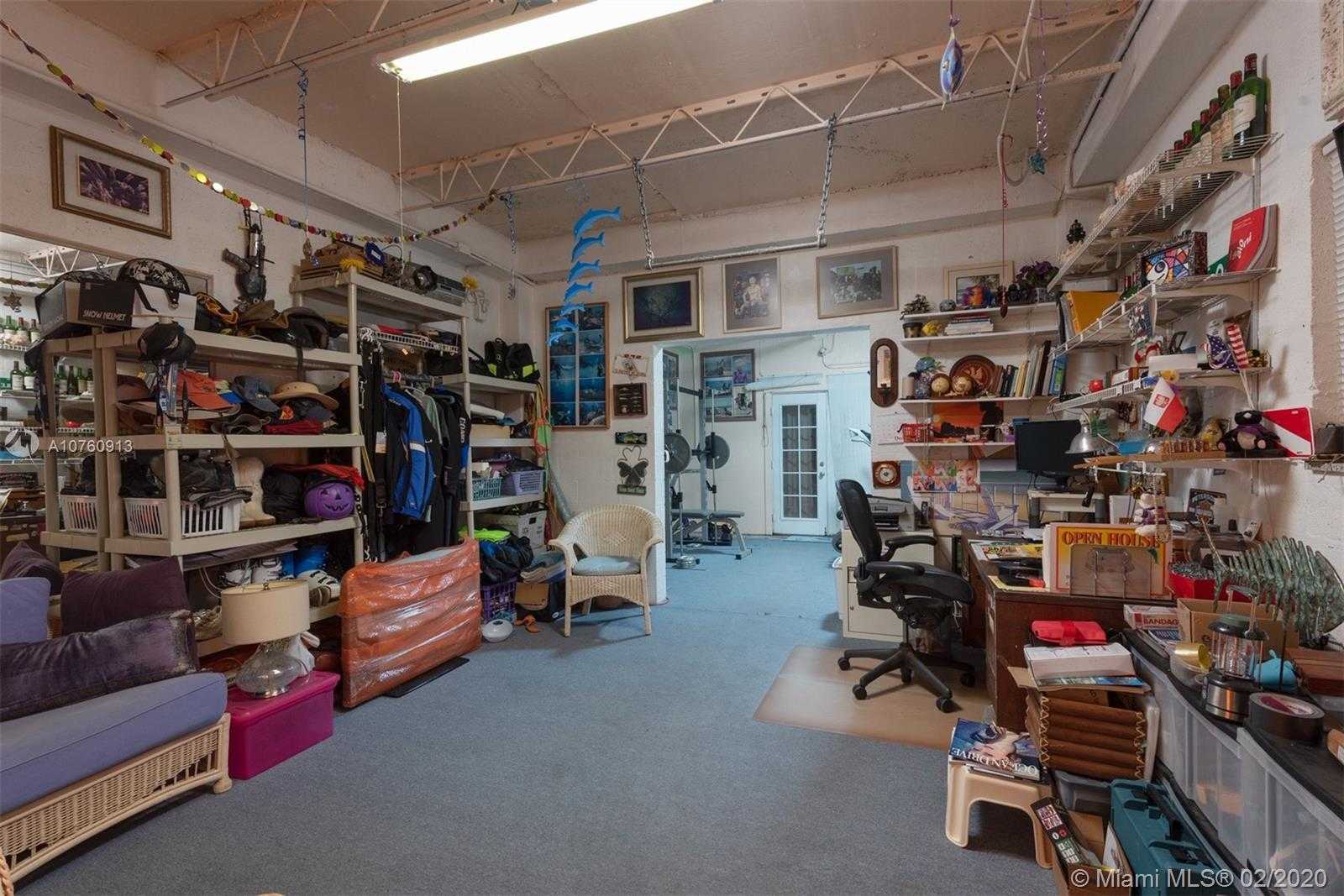 Small Image of 155 ATLANTIC CIRCLE DR, Tavernier Number 44