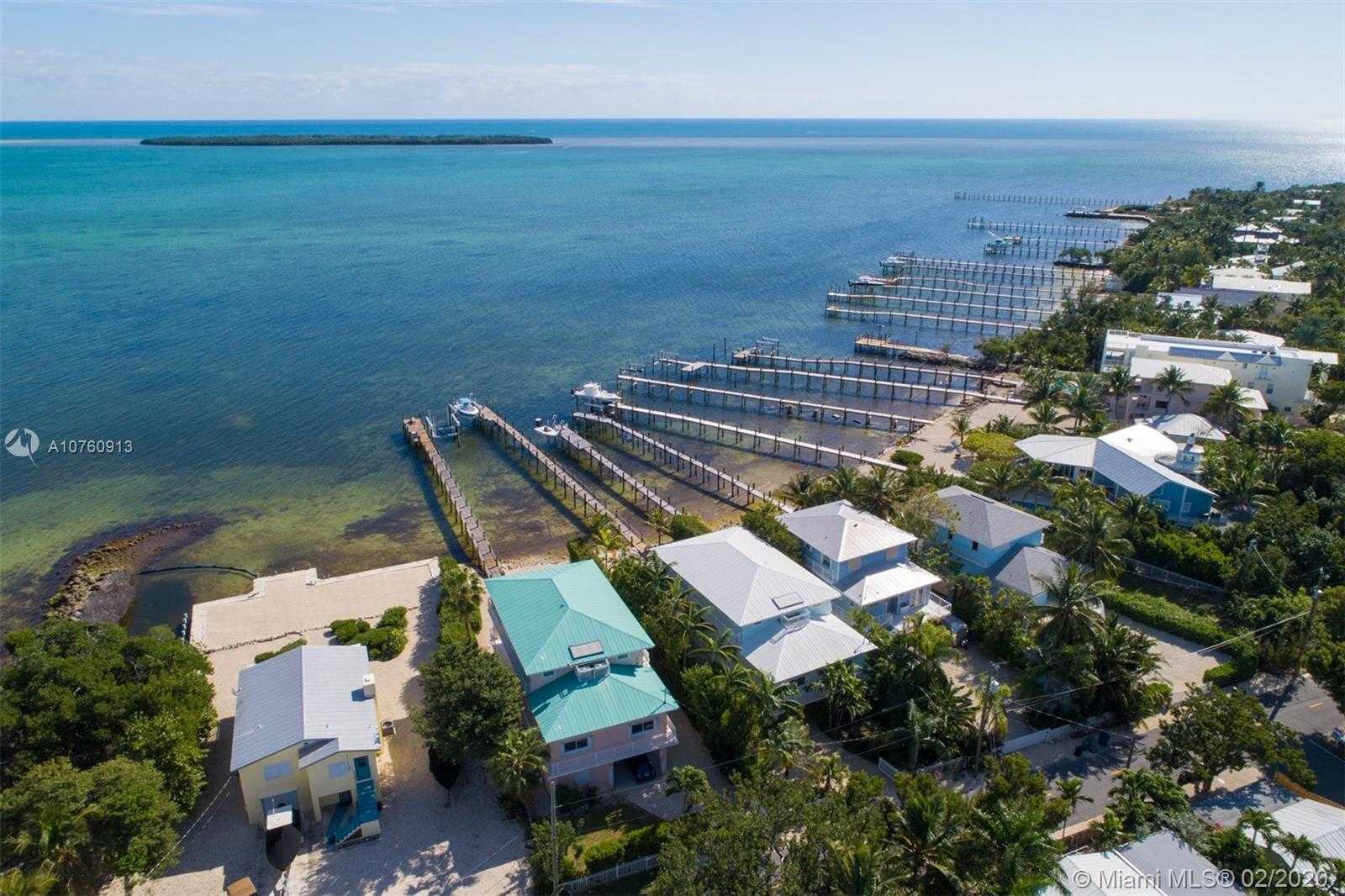 Small Image of 155 ATLANTIC CIRCLE DR, Tavernier Number 8