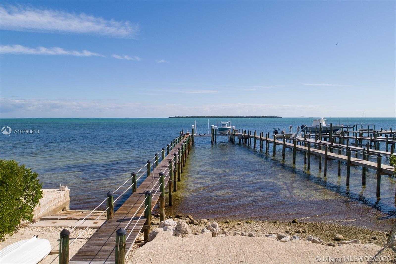 Small Image of 155 ATLANTIC CIRCLE DR, Tavernier Number 9