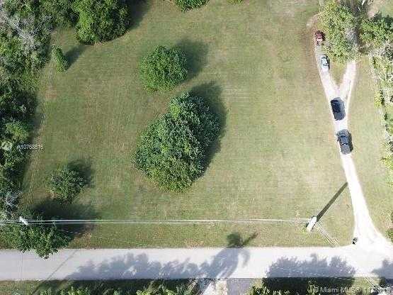 Small Object Image
