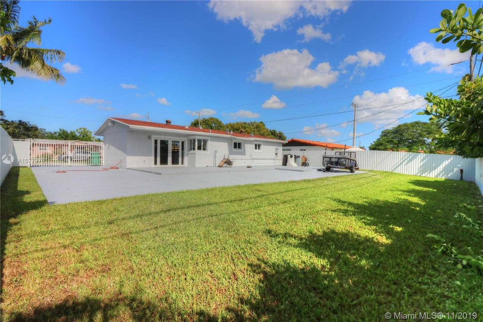 Small Image of 8220 NORTH WEST 181 ST, Miami Number 5