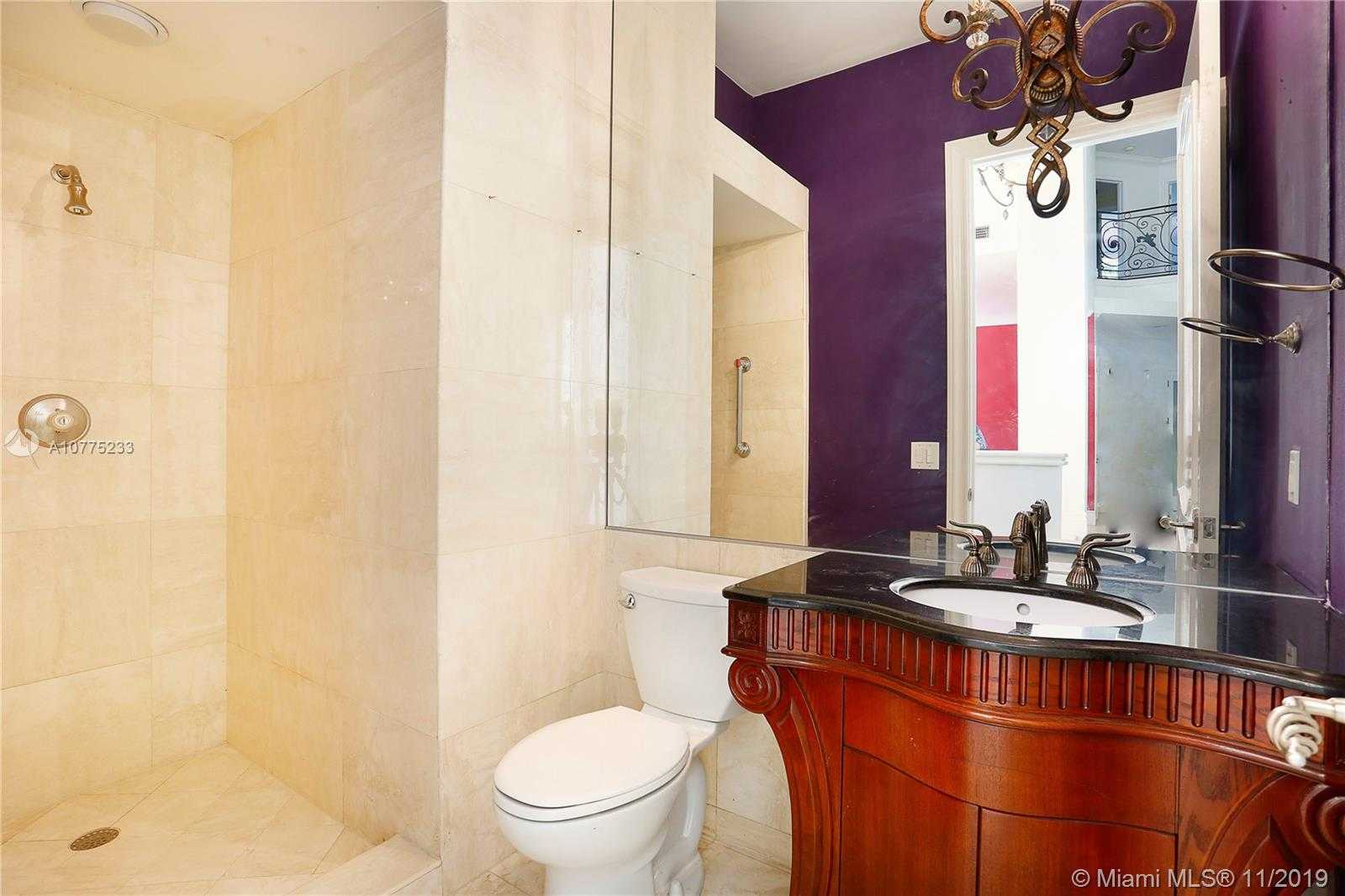 Small Image of 355 COSTANERA RD, Coral Gables Number 19