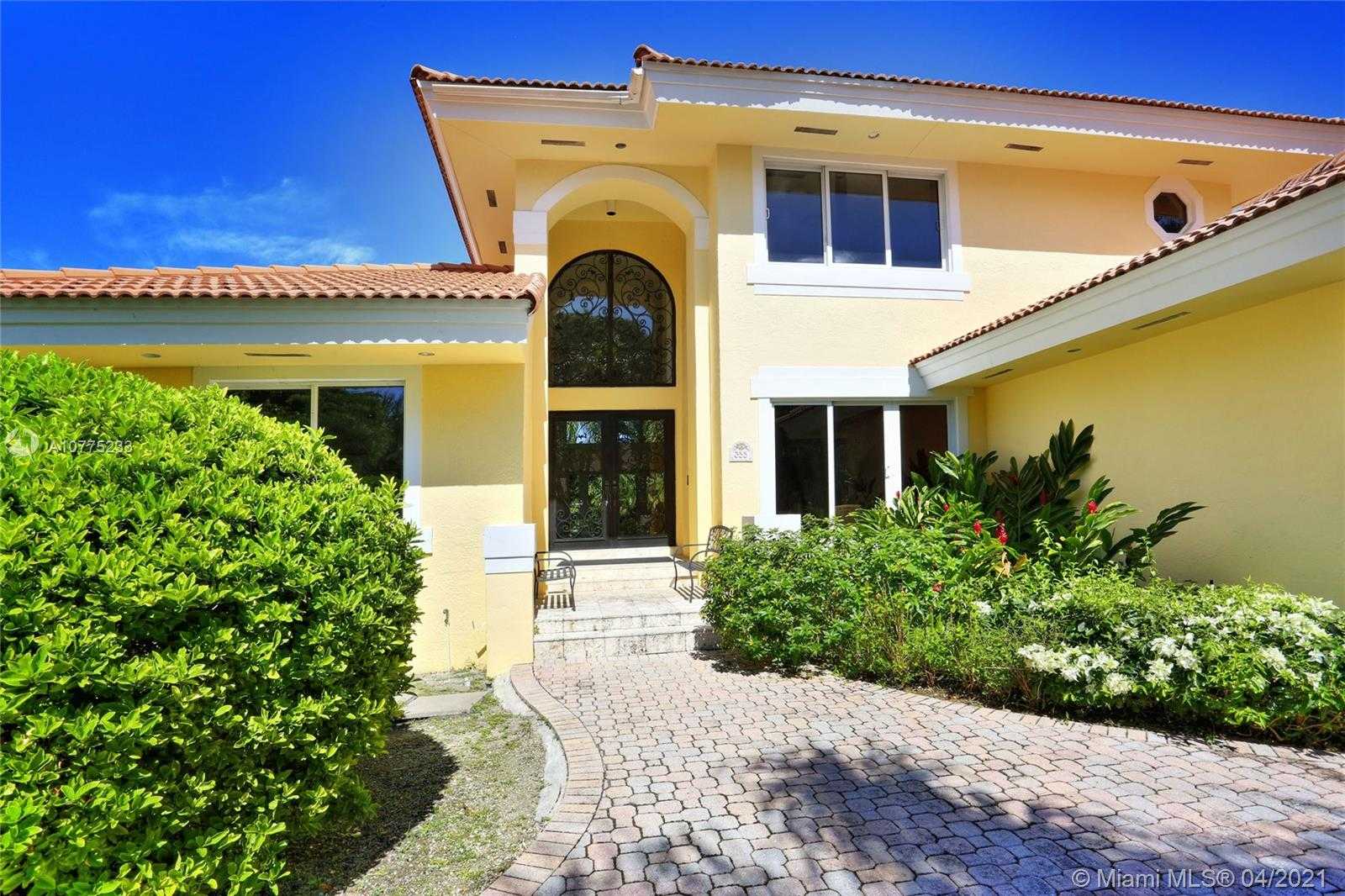 Small Image of 355 COSTANERA RD, Coral Gables Number 2