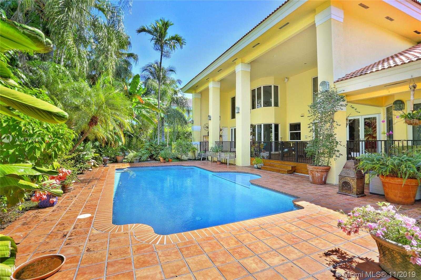 Small Image of 355 COSTANERA RD, Coral Gables Number 28