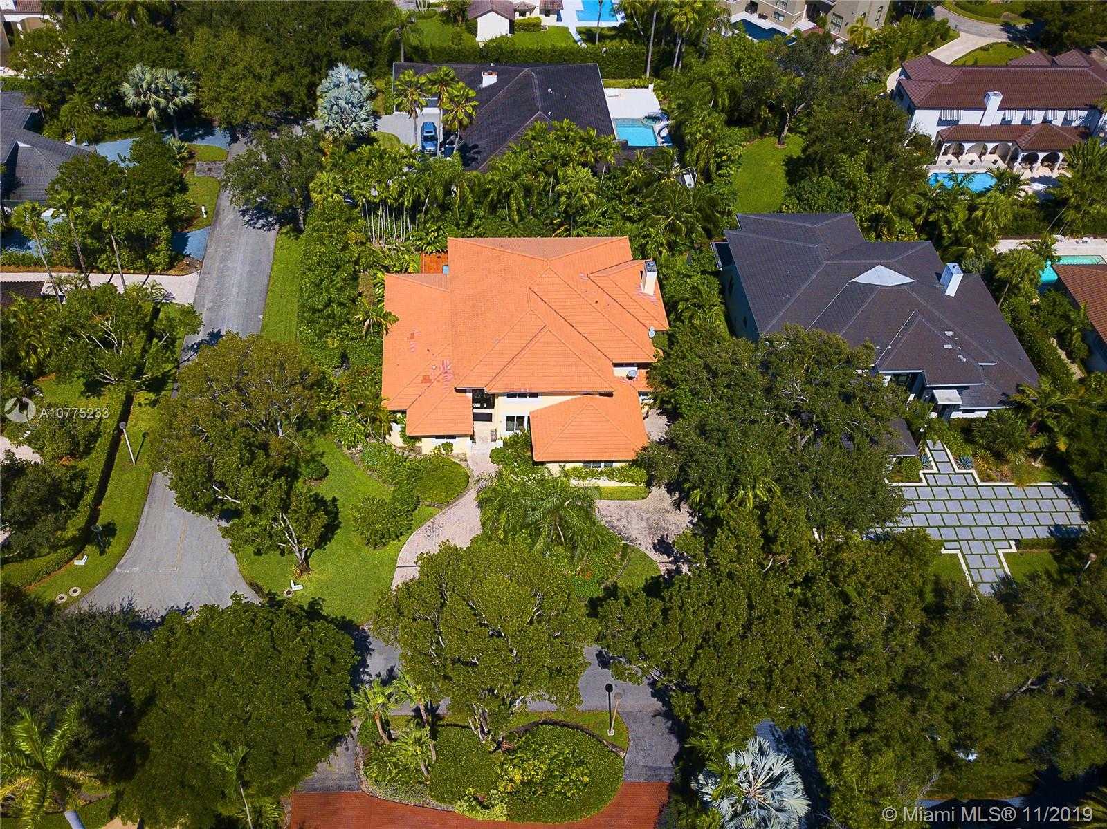 Small Image of 355 COSTANERA RD, Coral Gables Number 31
