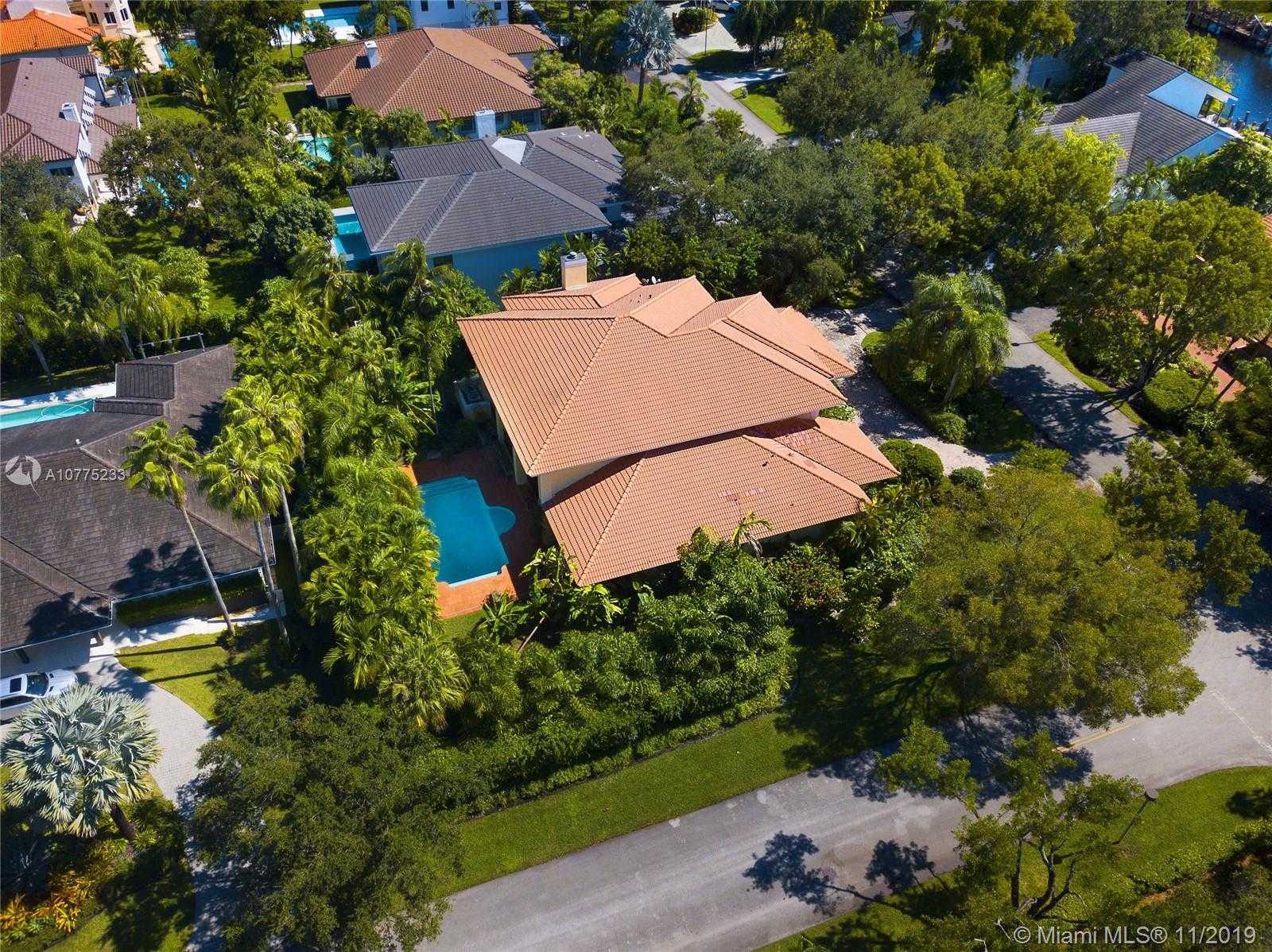 Small Image of 355 COSTANERA RD, Coral Gables Number 33