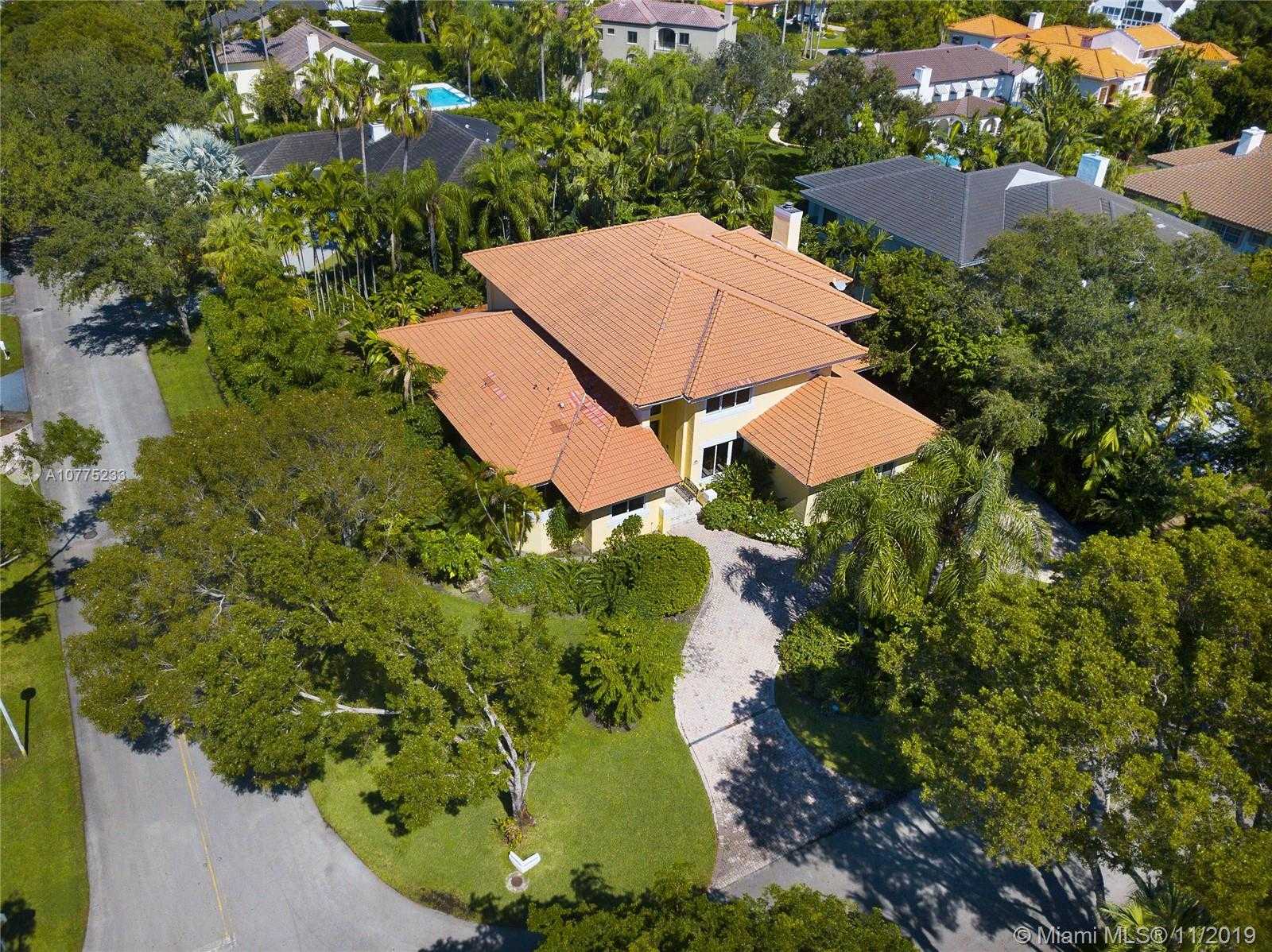Small Image of 355 COSTANERA RD, Coral Gables Number 34