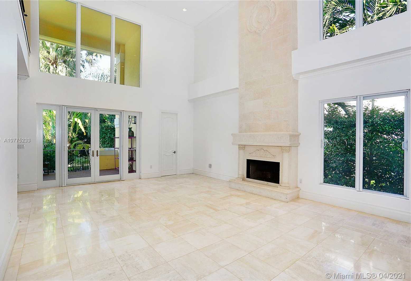 Small Image of 355 COSTANERA RD, Coral Gables Number 8