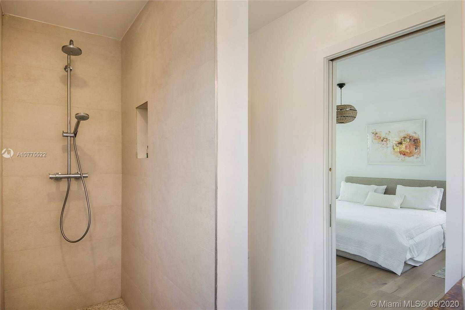 Small Image of 939 WEST 47TH CT, Miami Beach Number 30