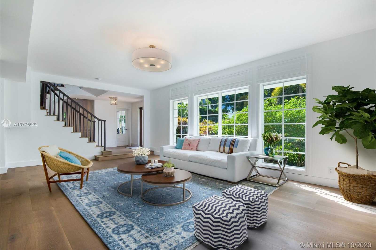 Small Image of 939 WEST 47TH CT, Miami Beach Number 4