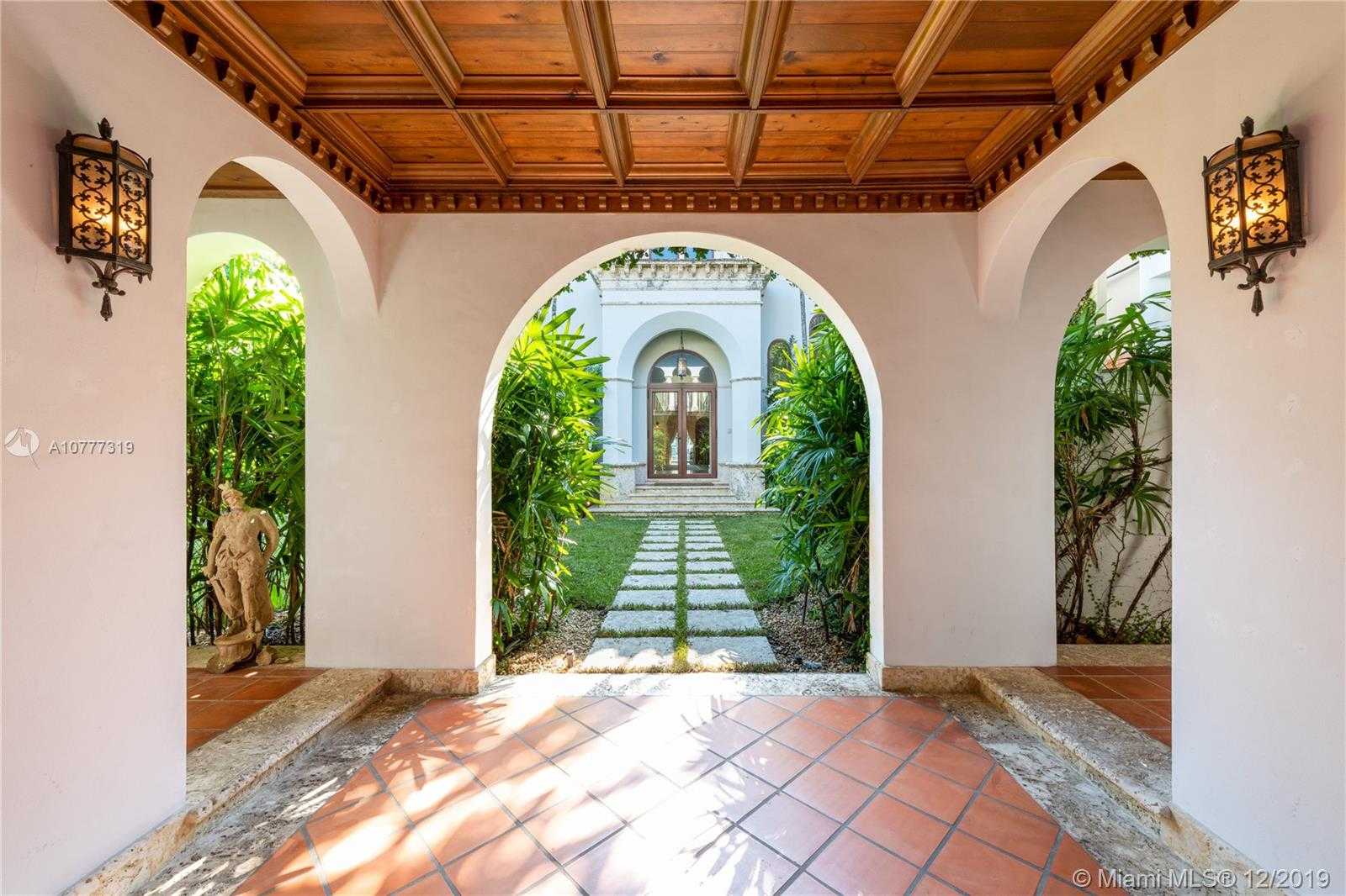 Small Image of 714 LAKEVIEW DR, Miami Beach Number 12