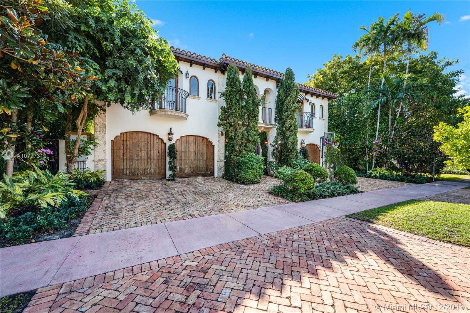 Small Image of 714 LAKEVIEW DR, Miami Beach Number 41