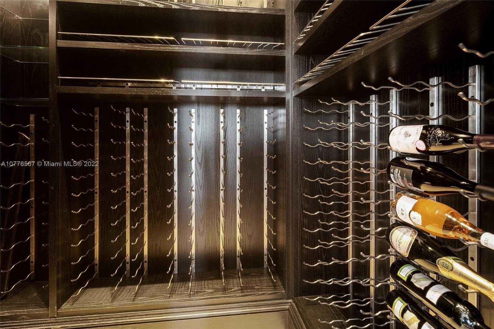 Small Image of 182 BAL BAY DR, Bal Harbour Number 21