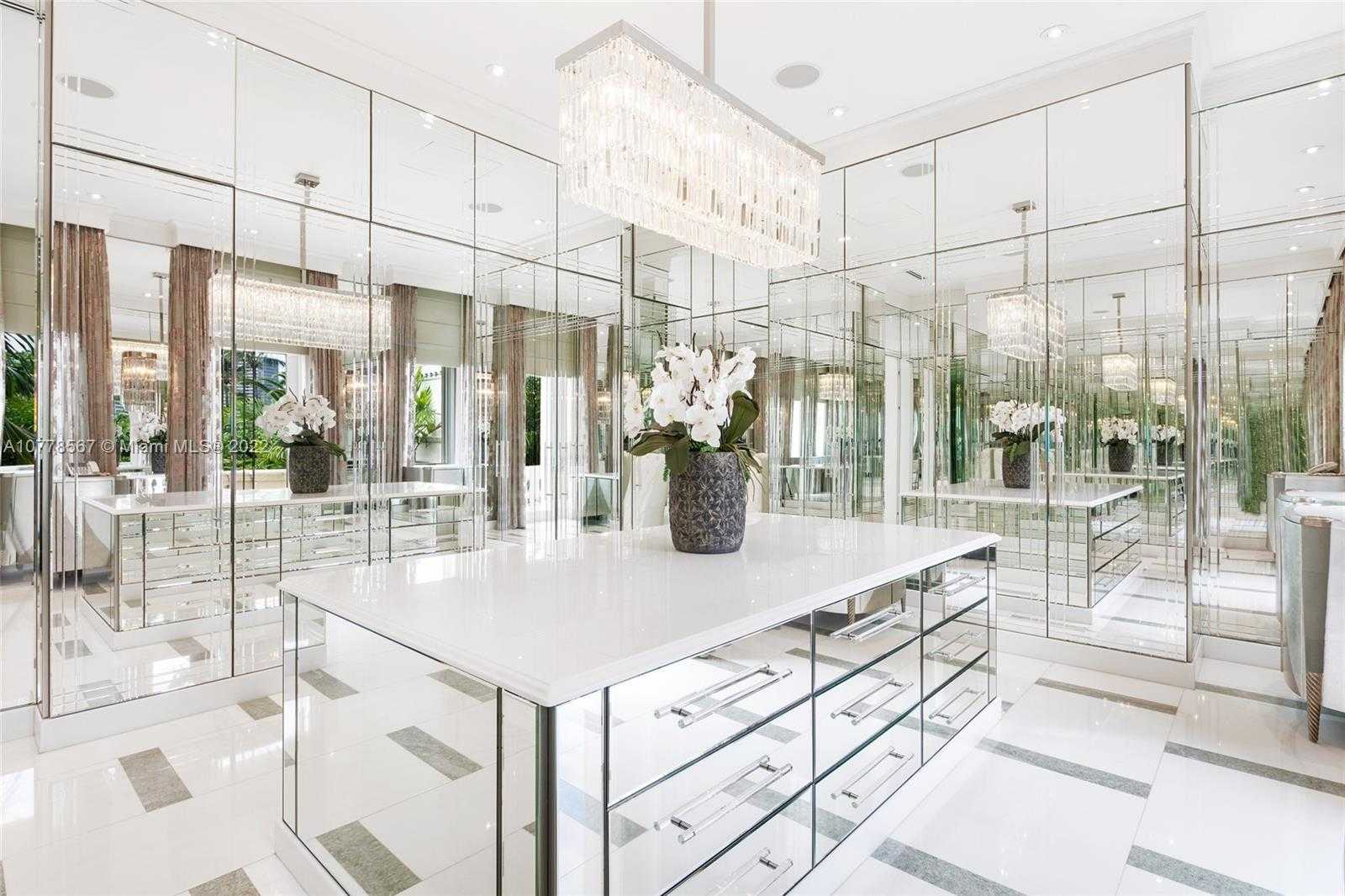 Small Image of 182 BAL BAY DR, Bal Harbour Number 34