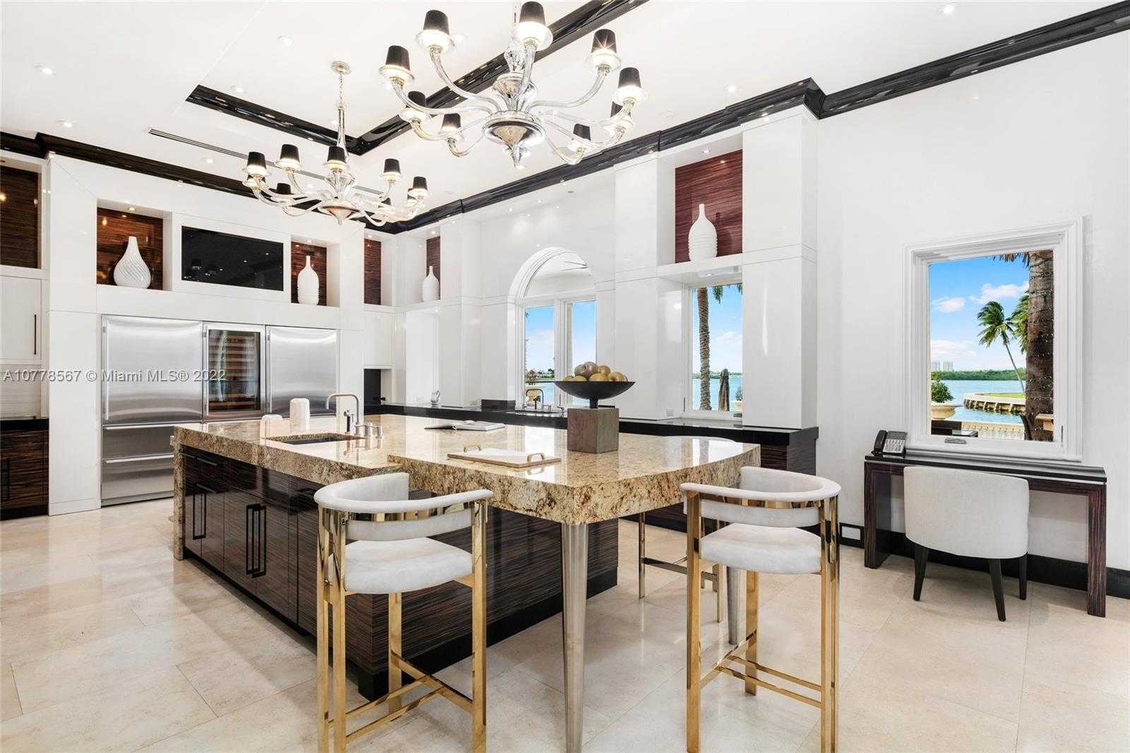 Small Image of 182 BAL BAY DR, Bal Harbour Number 7
