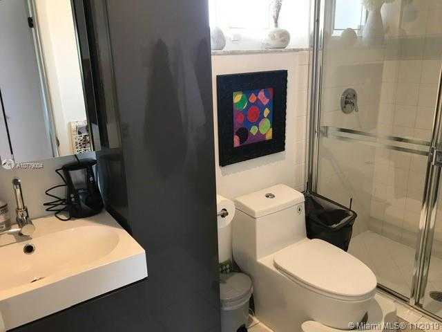 Small Object Image