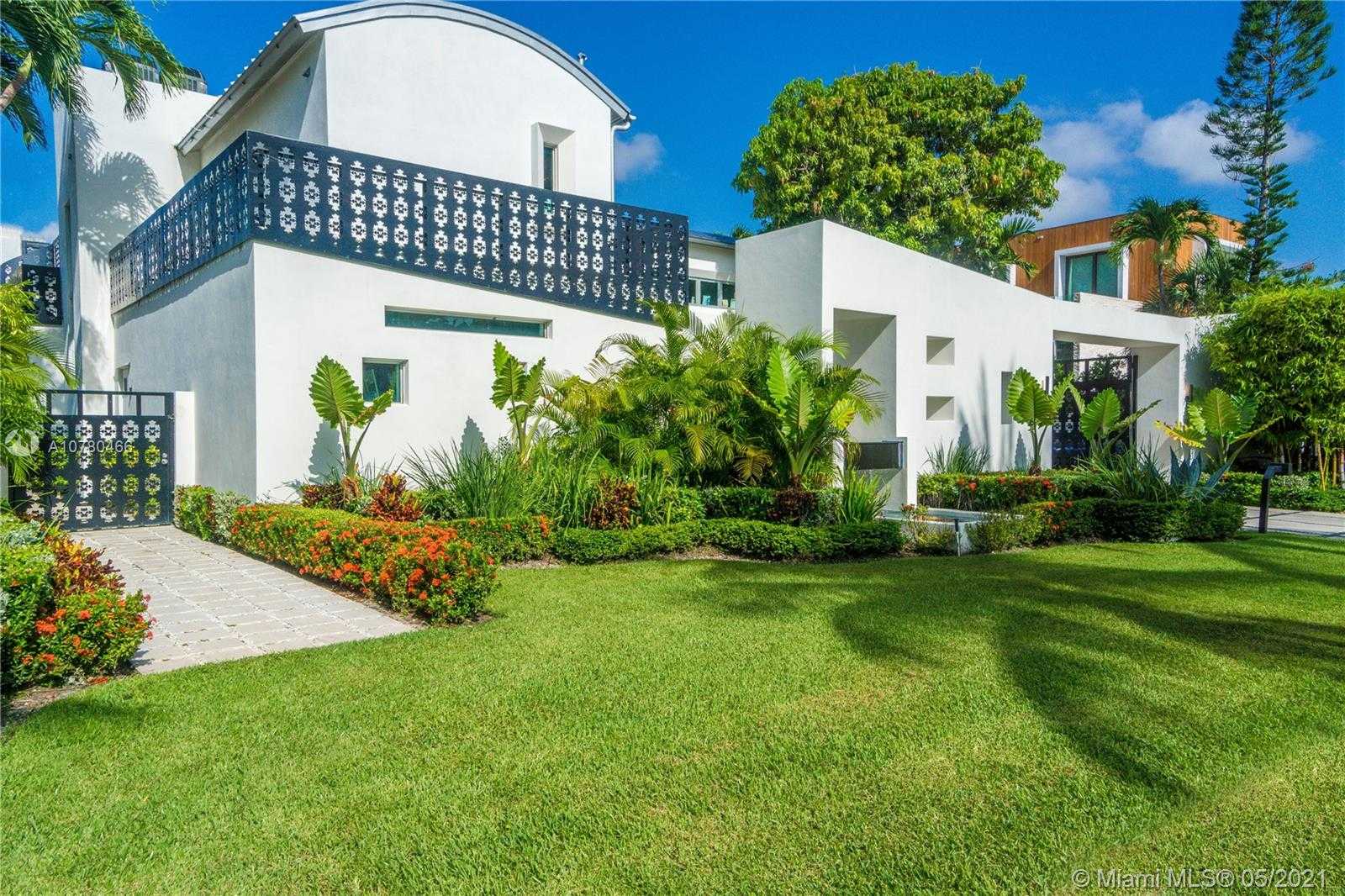 Small Image of 56 BAL BAY DR, Bal Harbour Number 10
