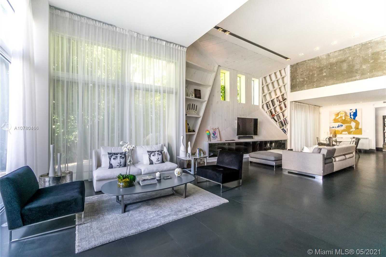 Small Image of 56 BAL BAY DR, Bal Harbour Number 18