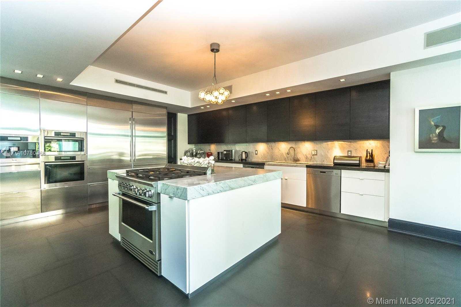 Small Image of 56 BAL BAY DR, Bal Harbour Number 22
