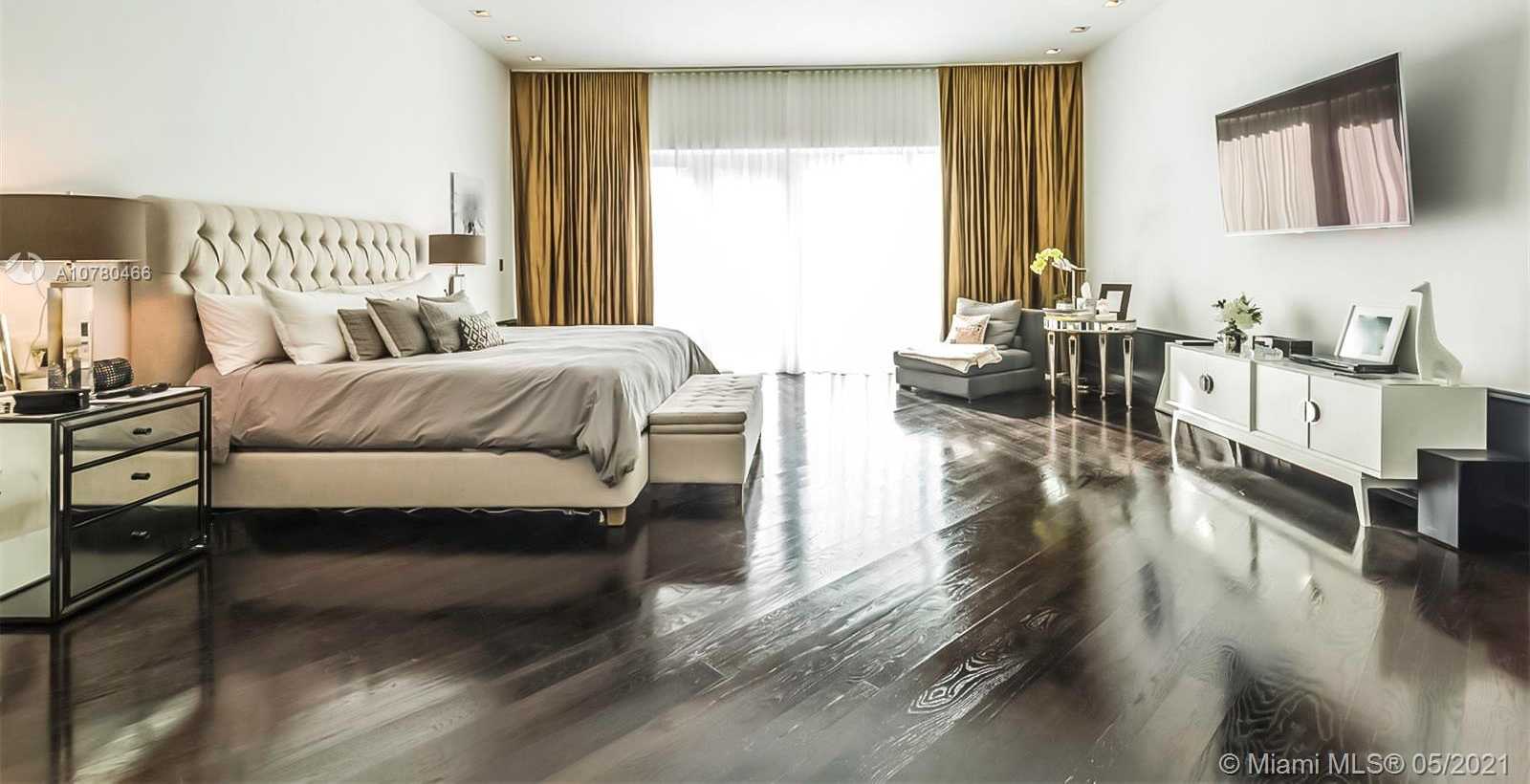 Small Image of 56 BAL BAY DR, Bal Harbour Number 25