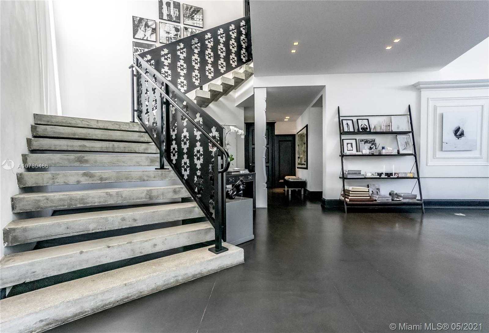 Small Image of 56 BAL BAY DR, Bal Harbour Number 40