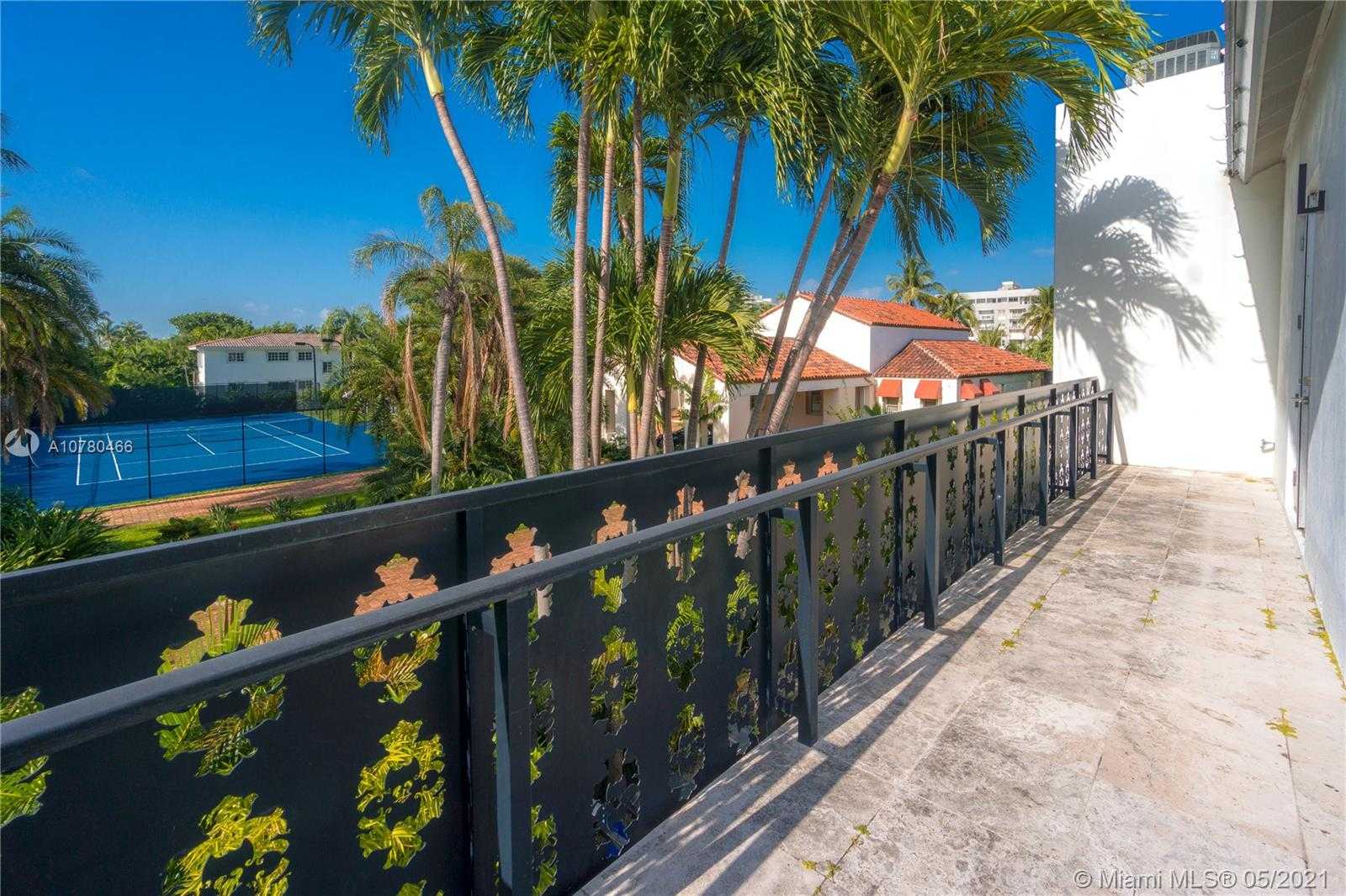 Small Image of 56 BAL BAY DR, Bal Harbour Number 41
