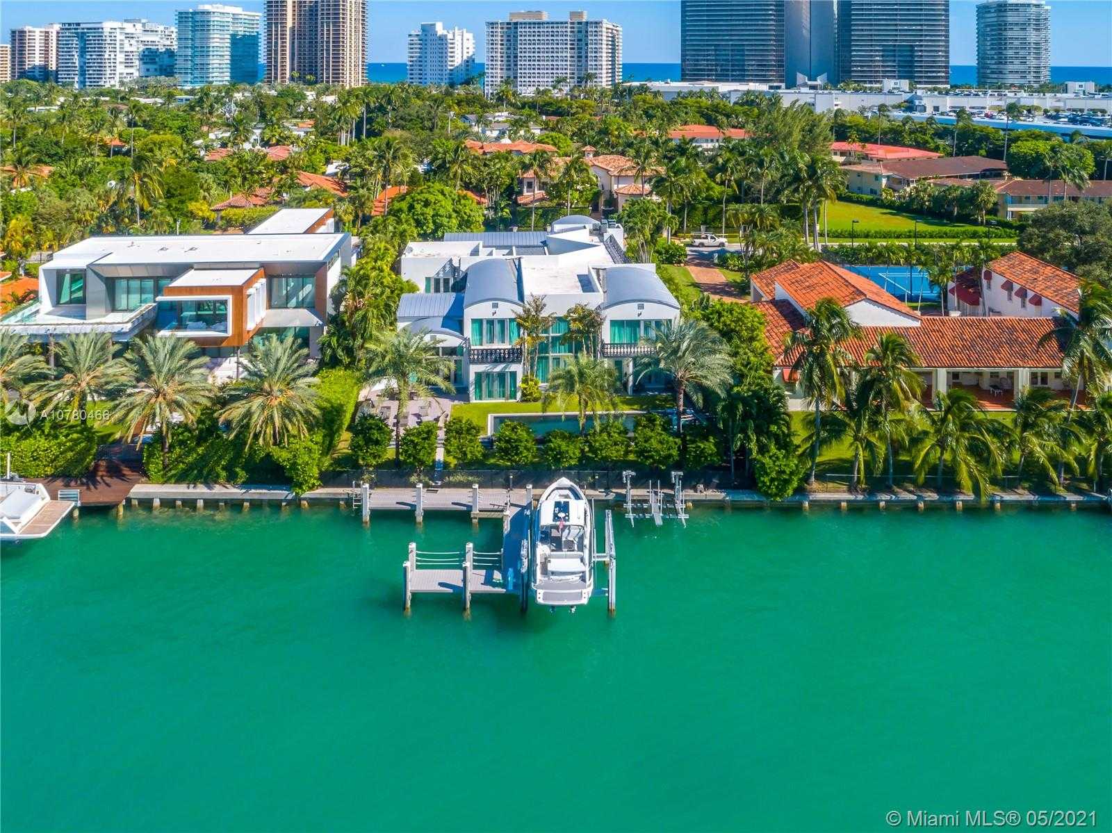 Small Image of 56 BAL BAY DR, Bal Harbour Number 7