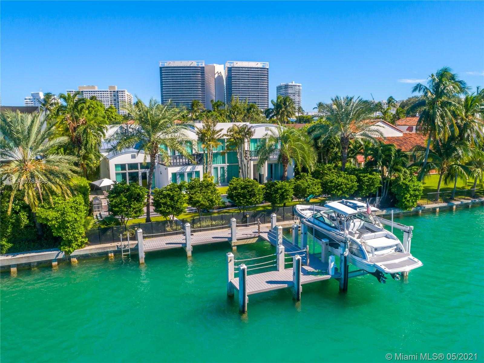 Small Image of 56 BAL BAY DR, Bal Harbour Number 9
