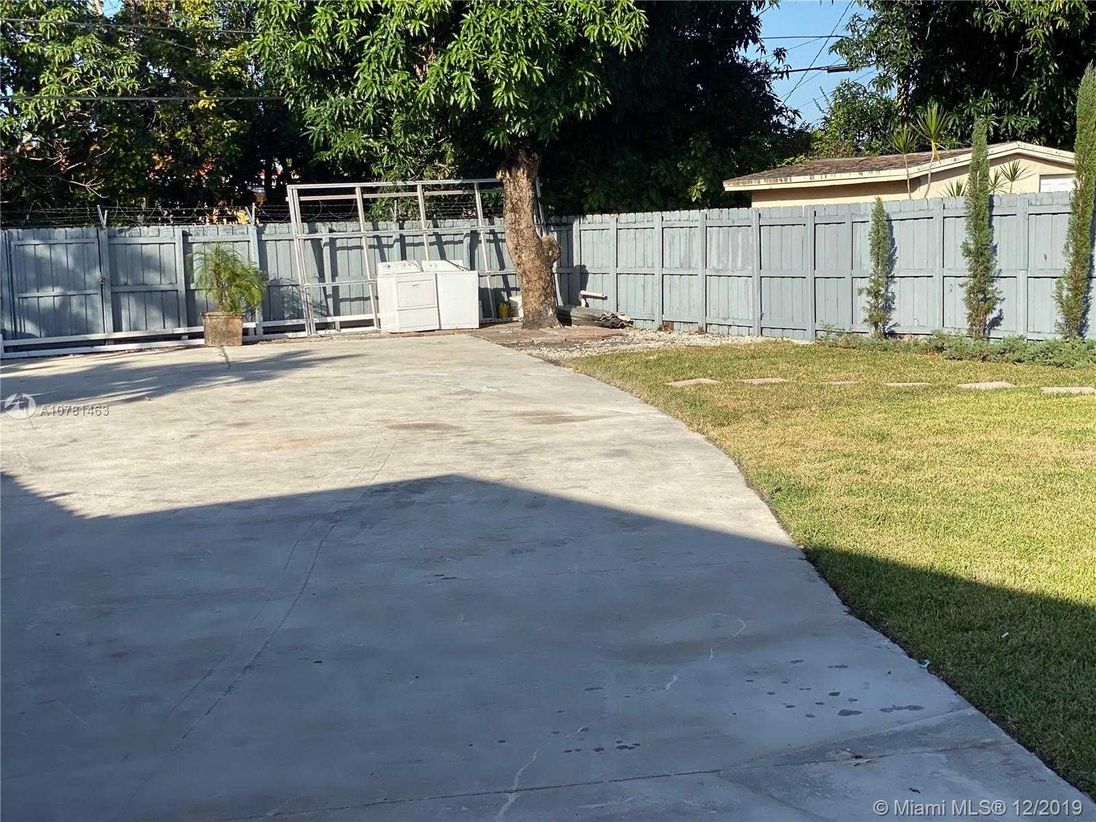 Small Image of 521 EAST 60TH ST, Hialeah Number 10