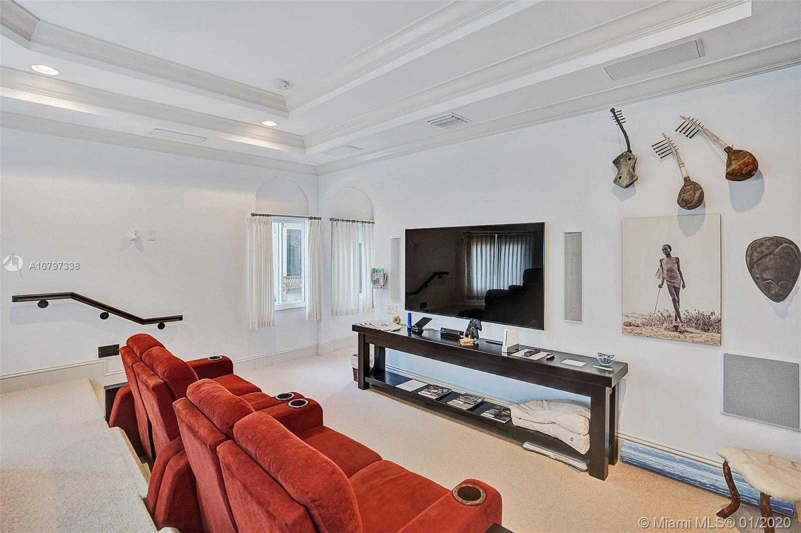 Small Image of 5561 NORTH EAST 33RD AVE, Fort Lauderdale Number 21