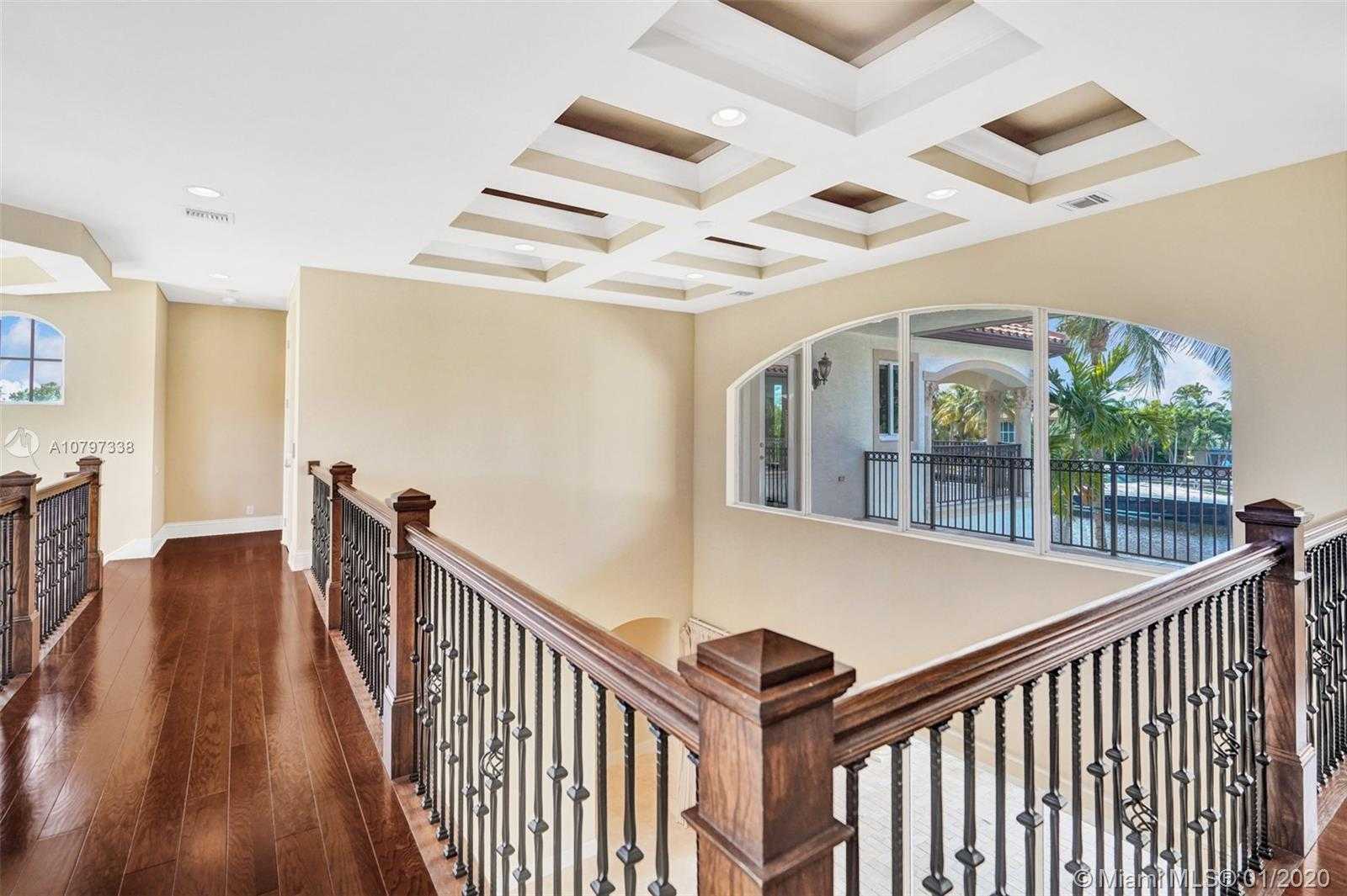 Small Image of 5561 NORTH EAST 33RD AVE, Fort Lauderdale Number 30