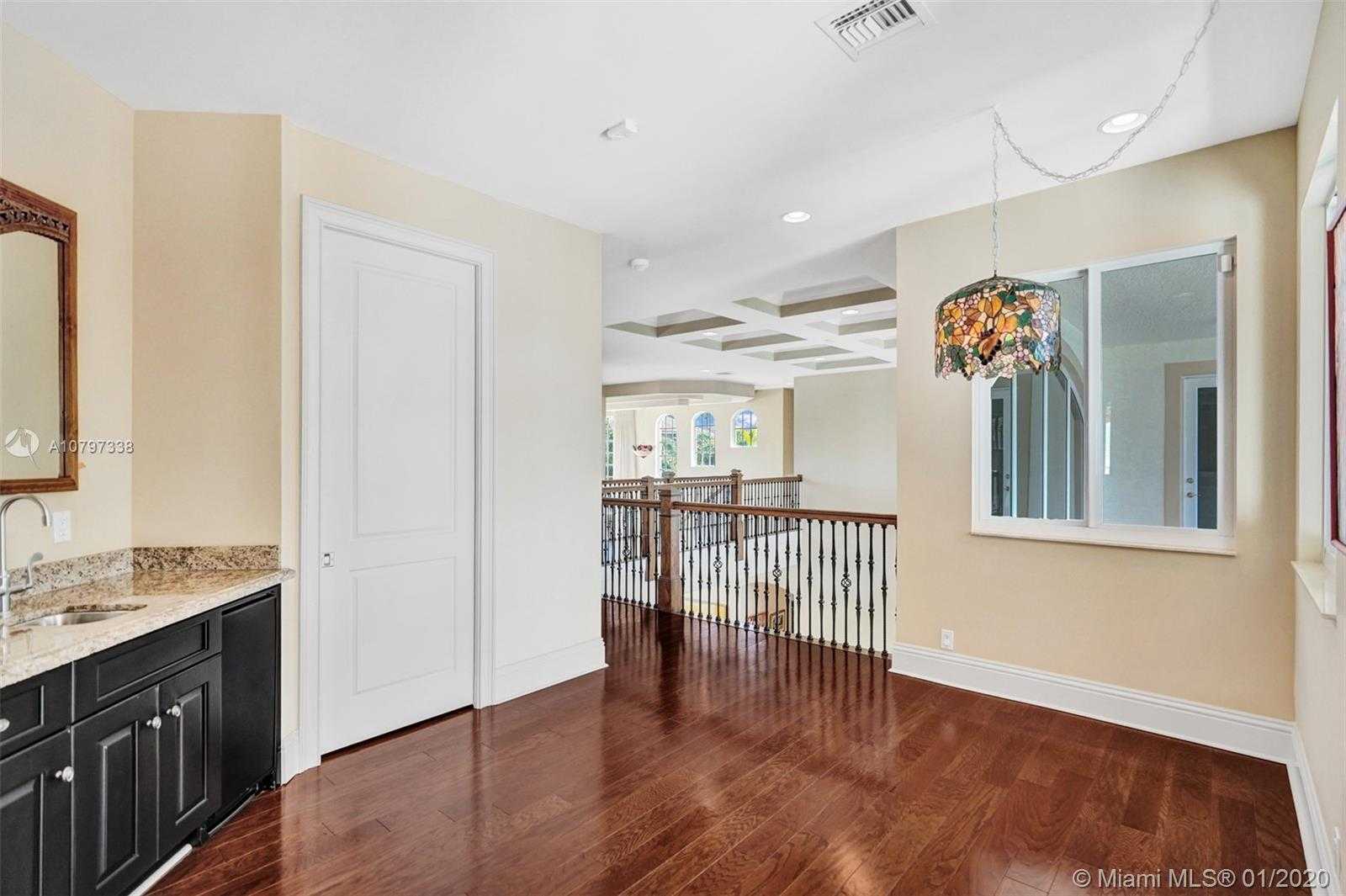Small Image of 5561 NORTH EAST 33RD AVE, Fort Lauderdale Number 34