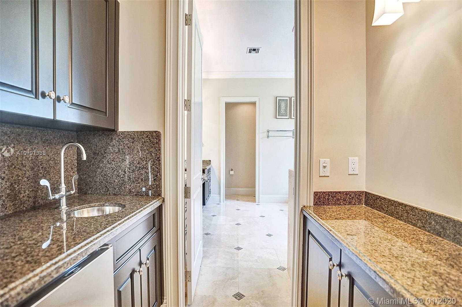 Small Image of 5561 NORTH EAST 33RD AVE, Fort Lauderdale Number 54