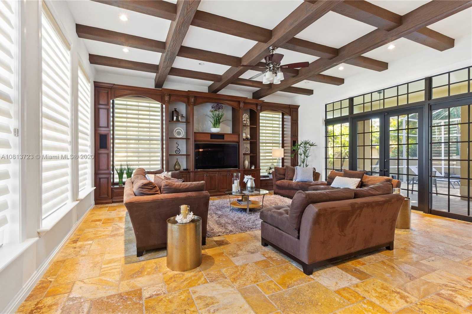 Small Image of 9439 NORTH WEST 54TH DORAL CIR LN, Doral Number 2